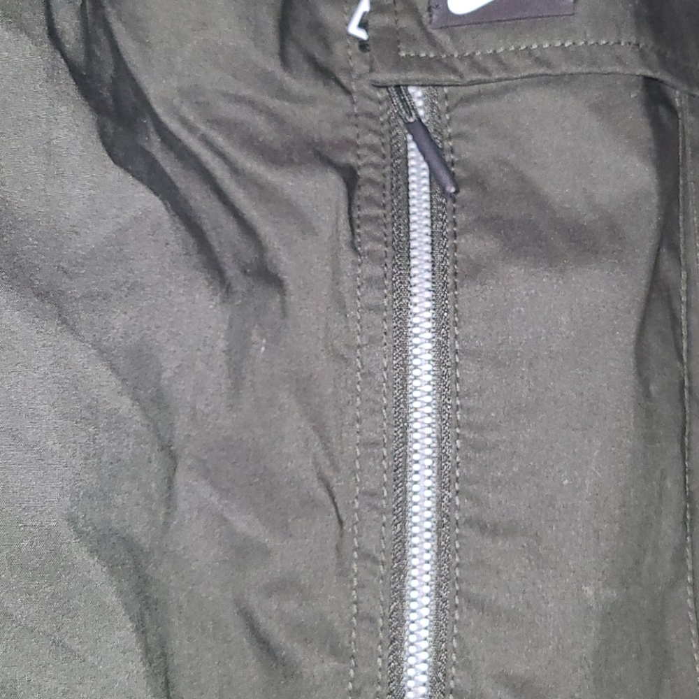 1 pair of nike cargo pants - Picture 6 of 6